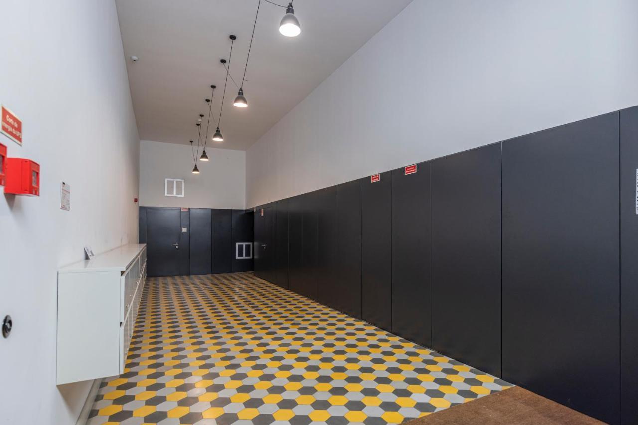 Glamorous 3Bdr Apartment In City Center By Lovelystay Lisboa Extérieur photo