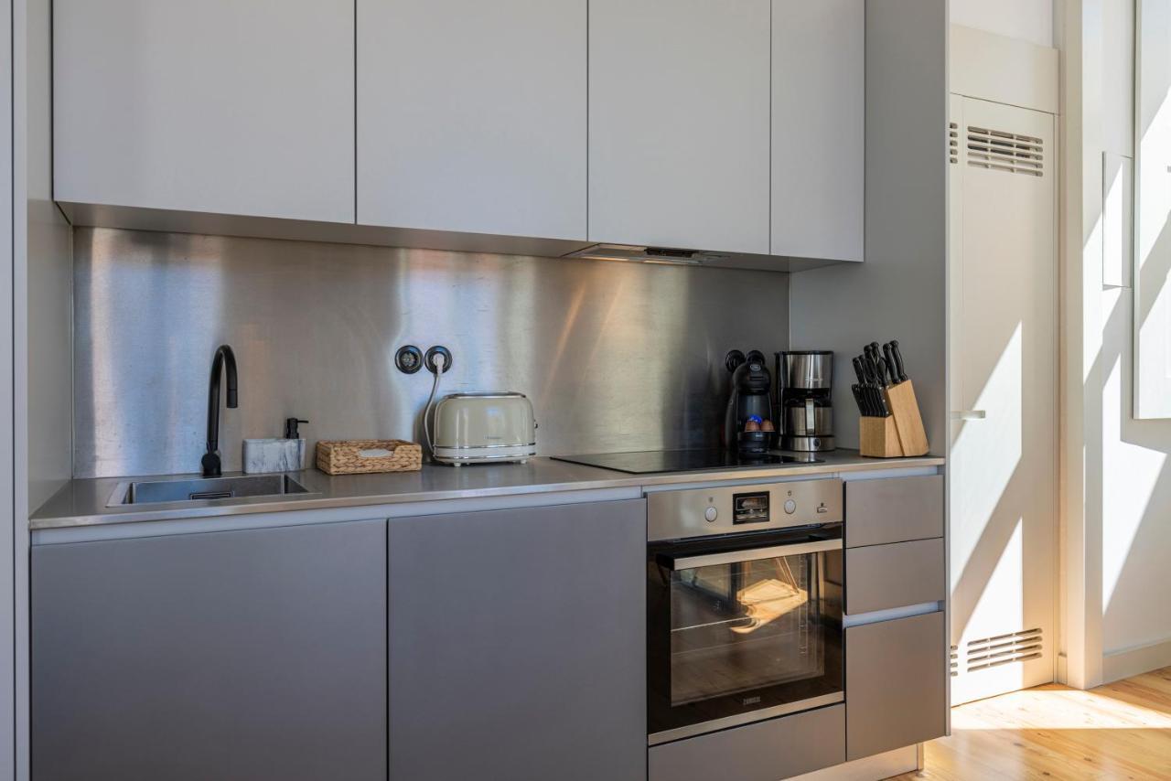 Glamorous 3Bdr Apartment In City Center By Lovelystay Lisboa Extérieur photo