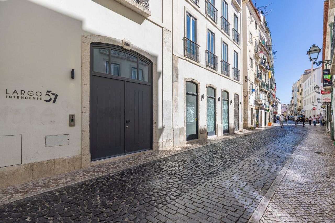 Glamorous 3Bdr Apartment In City Center By Lovelystay Lisboa Extérieur photo