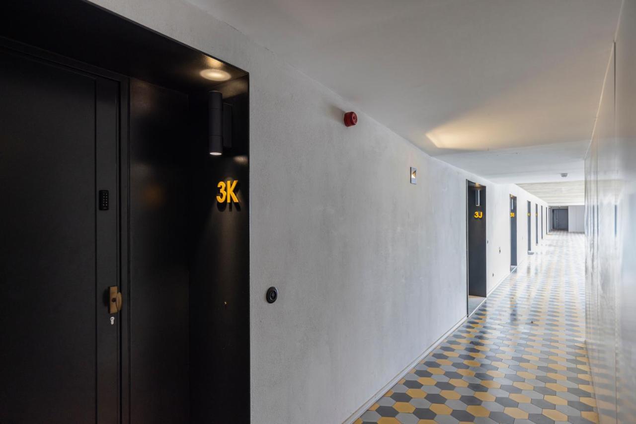 Glamorous 3Bdr Apartment In City Center By Lovelystay Lisboa Extérieur photo